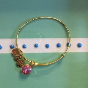 October babies!! Scoop up this birthstone bangle!!